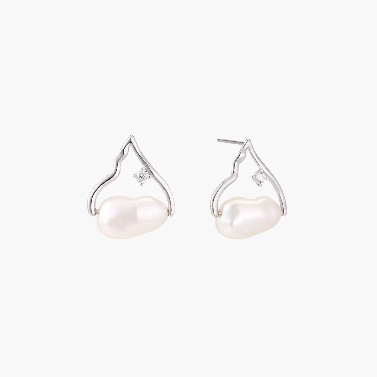 Pearl Teardrop Earrings