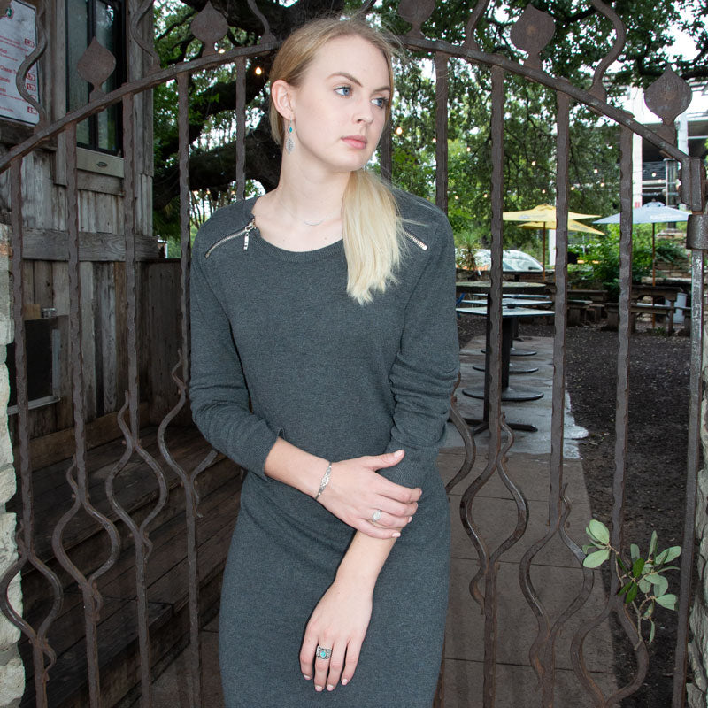 Beaded Design Turquoise Cabochon Sterling Silver 925e Ring